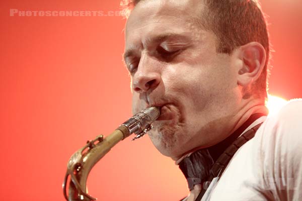 COLIN STETSON - 2013-11-01 - PARIS - Grande Halle de La Villette - 